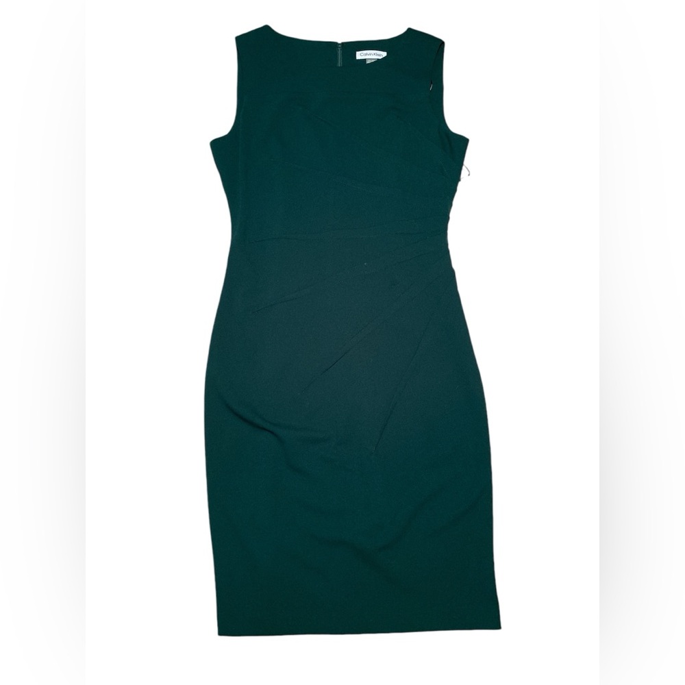 Calvin Klein Sleeveless Round Neck Ruched Solid Dress